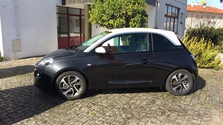 Opel Adam 1.0 Turbo 115 CV