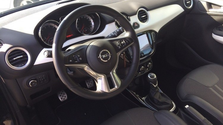 Opel Adam 1.0 Turbo 115 CV