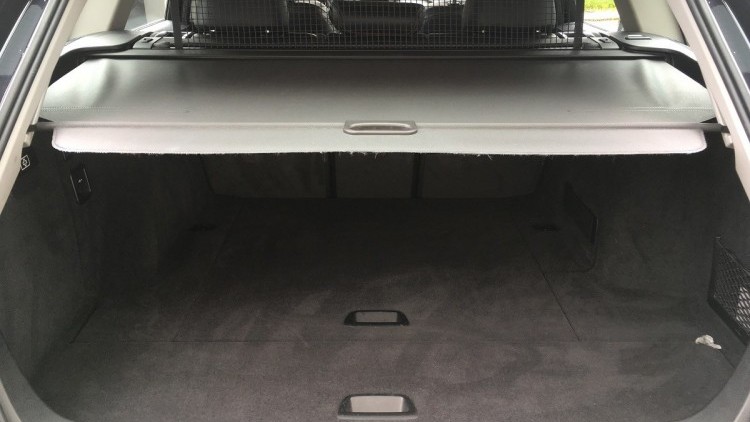 BMW S&eacute;rie 3 - 318 Touring Line Sport