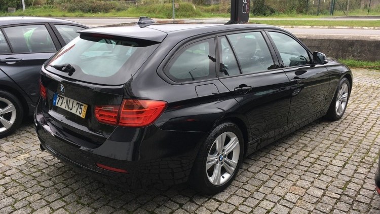 BMW S&eacute;rie 3 - 318 Touring Line Sport