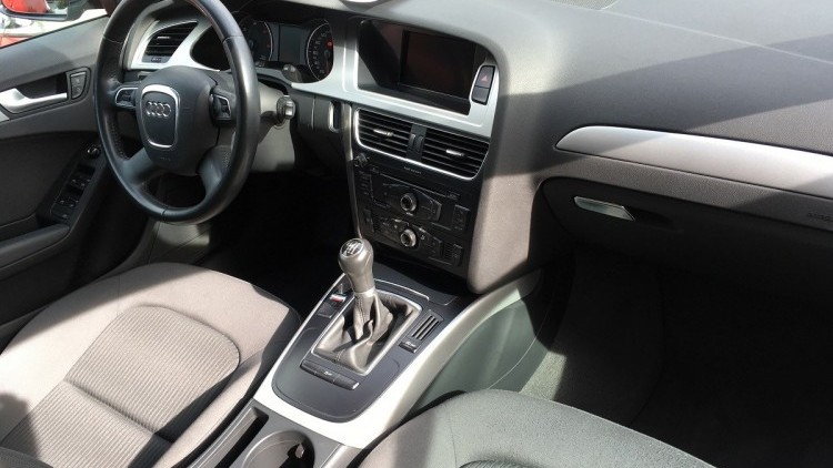 Audi A4 Avant 2.0 TDI Advance