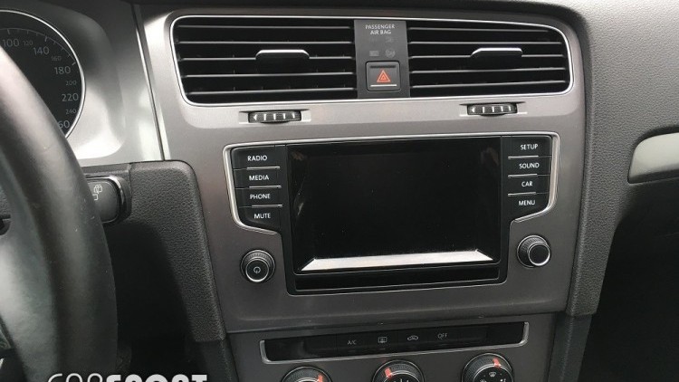 Volkswagen Golf VII TDI 110 CV