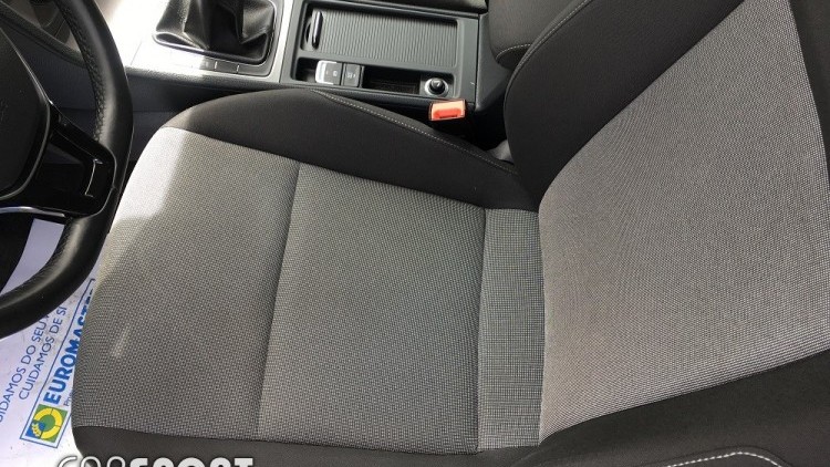 Volkswagen Golf VII TDI 110 CV