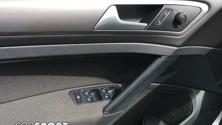 Volkswagen Golf VII TDI 110 CV