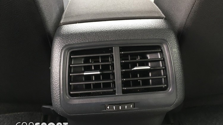 Volkswagen Golf VII TDI 110 CV