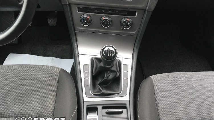 Volkswagen Golf VII TDI 110 CV