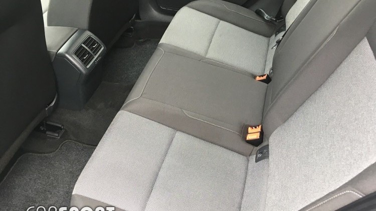 Volkswagen Golf VII TDI 110 CV