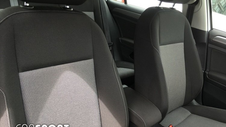 Volkswagen Golf VII TDI 110 CV
