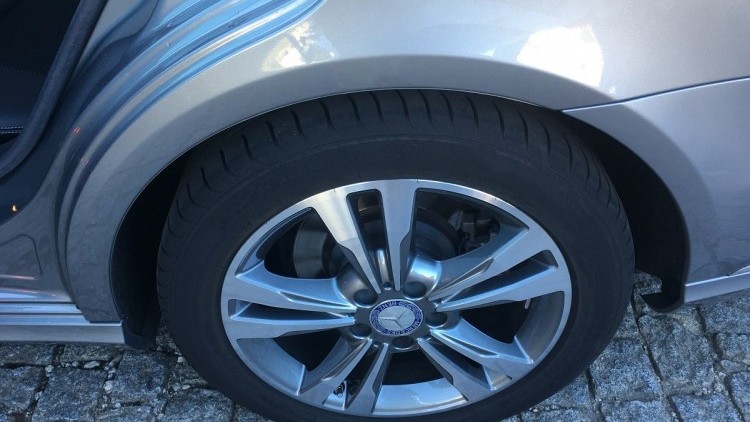 Mercedes-Benz Classe E 220 Avangard Auto G-Tronic 9 V