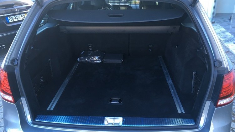 Mercedes-Benz Classe E 220 Avangard Auto G-Tronic 9 V