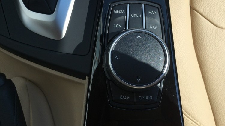 BMW S&eacute;rie 3 - 320 320d Line Luxury AUTO 190CV