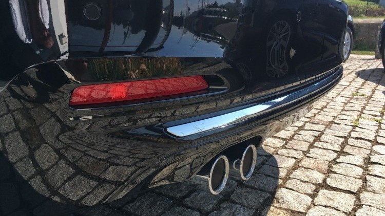 BMW S&eacute;rie 3 - 320 320d Line Luxury AUTO 190CV