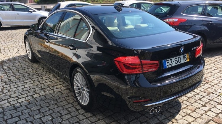 BMW S&eacute;rie 3 - 320 320d Line Luxury AUTO 190CV