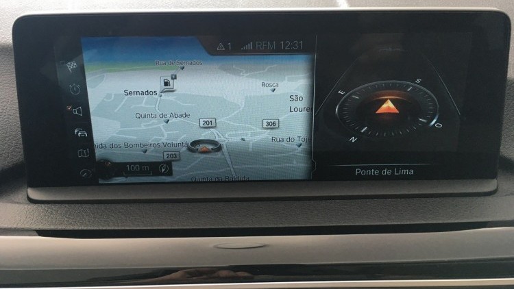 BMW S&eacute;rie 3 - 320 320d Line Luxury AUTO 190CV