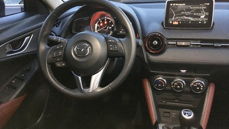 Mazda CX-3 1.5 Sky Exl HT L. White N