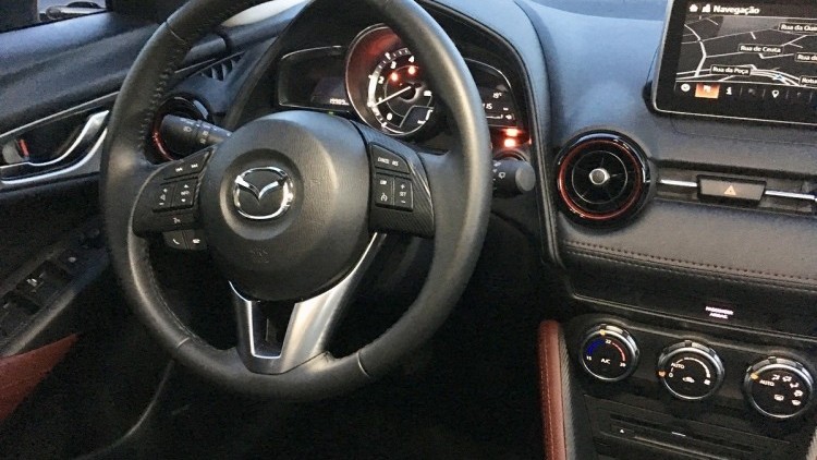 Mazda CX-3 1.5 Sky Exl HT L. White N