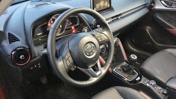 Mazda CX-3 1.5 Sky Exl HT L. White N