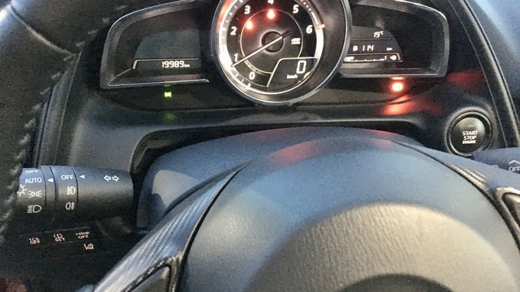 Mazda CX-3 1.5 Sky Exl HT L. White N