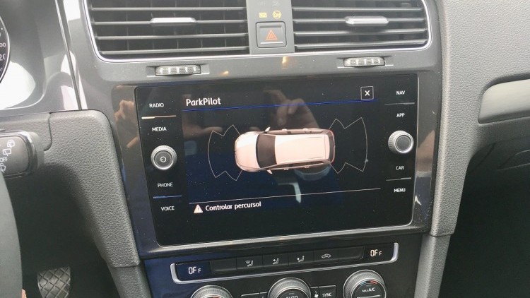 Volkswagen Golf Variant VII TDI 115 CV