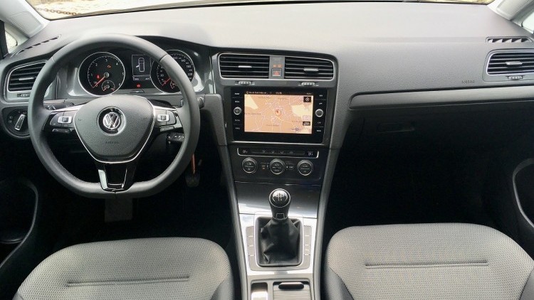 Volkswagen Golf Variant VII TDI 115 CV