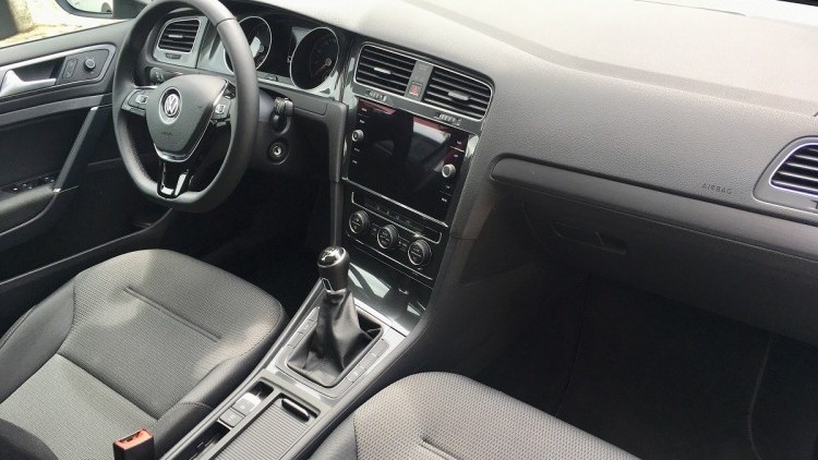 Volkswagen Golf Variant VII TDI 115 CV