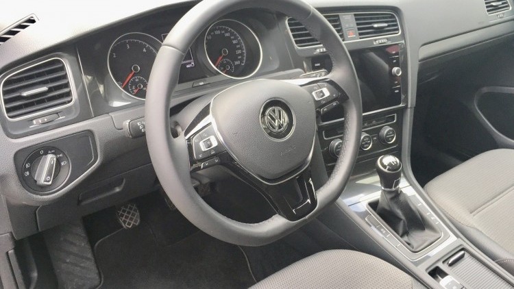 Volkswagen Golf Variant VII TDI 115 CV