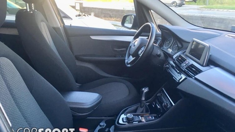 BMW S&eacute;rie 2 - 218 2016d