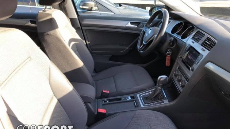 Volkswagen Golf VII TDI DSG