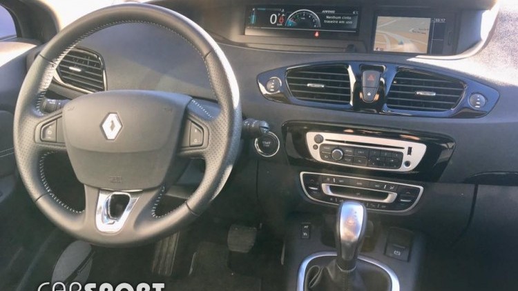 Renault Grand Sc&eacute;nic DCI EDC