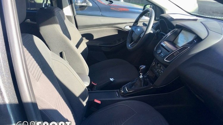 Ford Focus SW Titanium 120 CV GPS