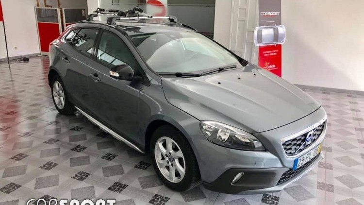 Volvo V40 Cross Country D2