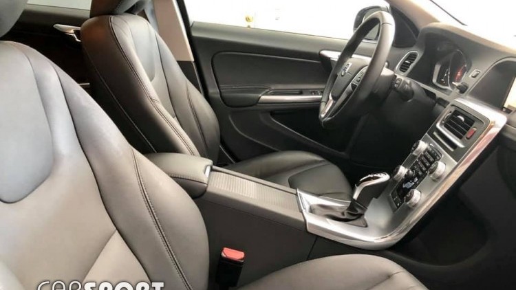 Volvo V60 D3 Cross Country