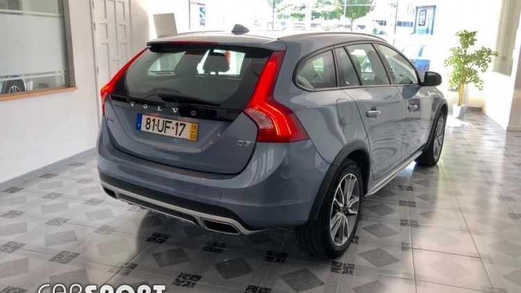 Volvo V60 D3 Cross Country