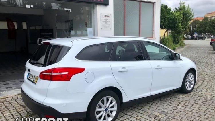 Ford Focus SW Titanium 120 CV GPS