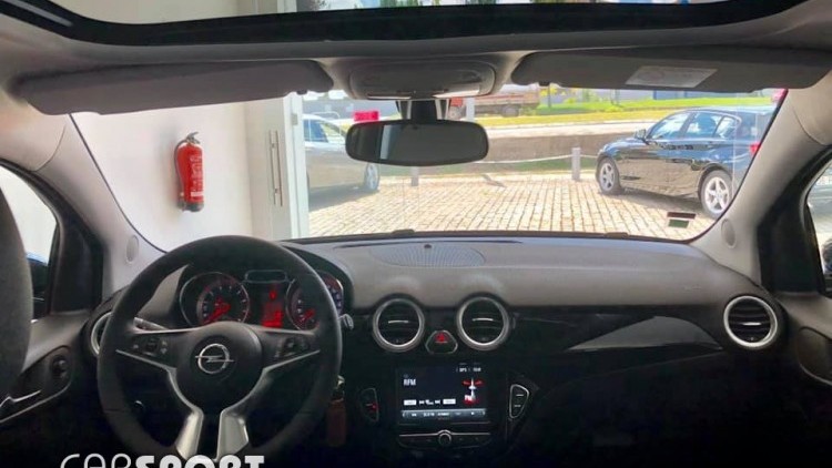 Opel Adam 1.0 Turbo 115 CV
