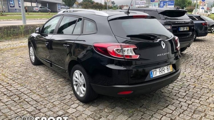 Renault M&eacute;gane Sport Tourer DCI Limited 110CV
