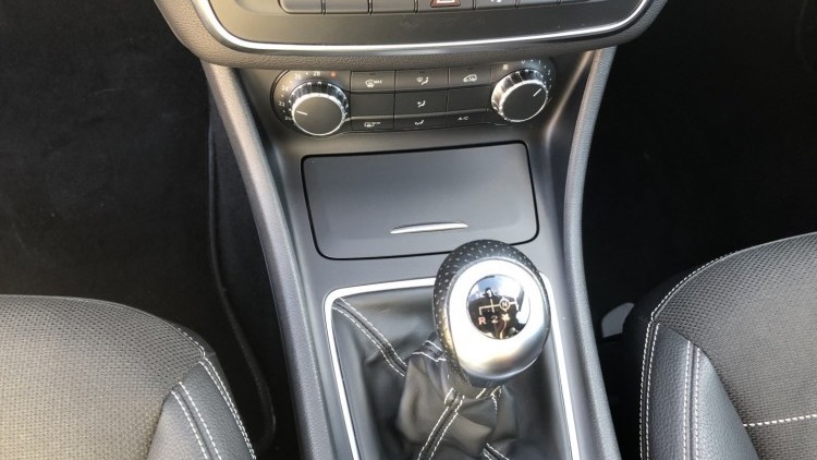 Mercedes-Benz Classe GLA 200 180 URBAN