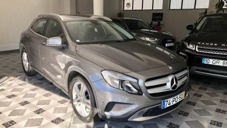 Mercedes-Benz Classe GLA 200 180 URBAN