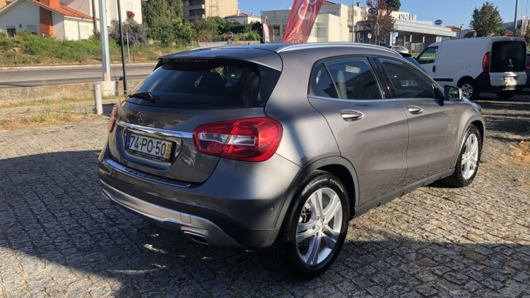 Mercedes-Benz Classe GLA 200 180 URBAN