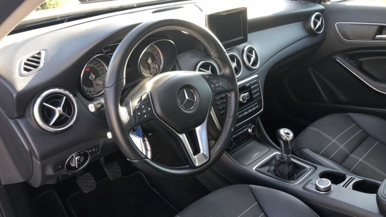 Mercedes-Benz Classe GLA 200 180 URBAN