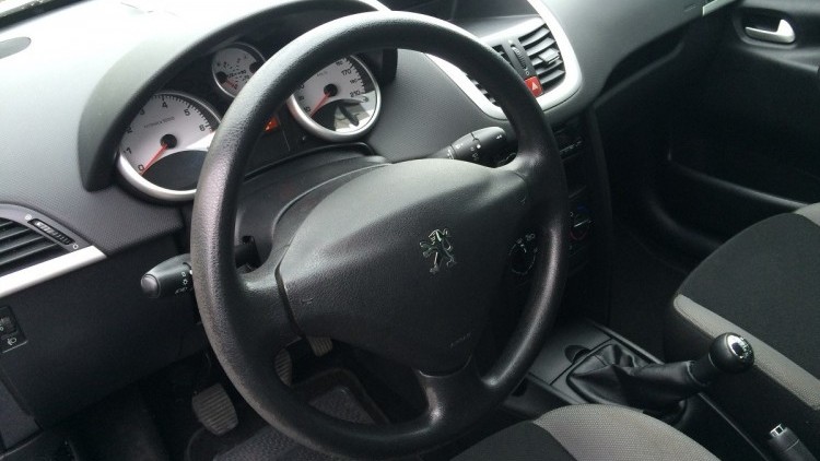 Peugeot 207 OPEN 1.4