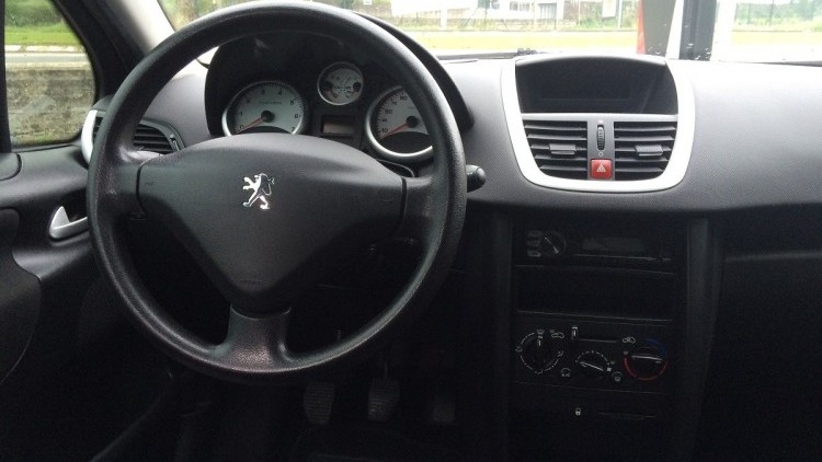 Peugeot 207 OPEN 1.4