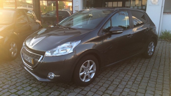 Peugeot 208 HDI ALURE