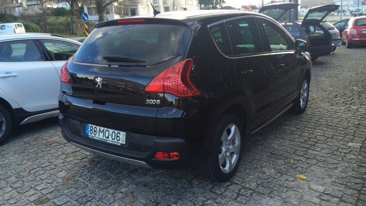Peugeot 3008 HDI Sport 112CV