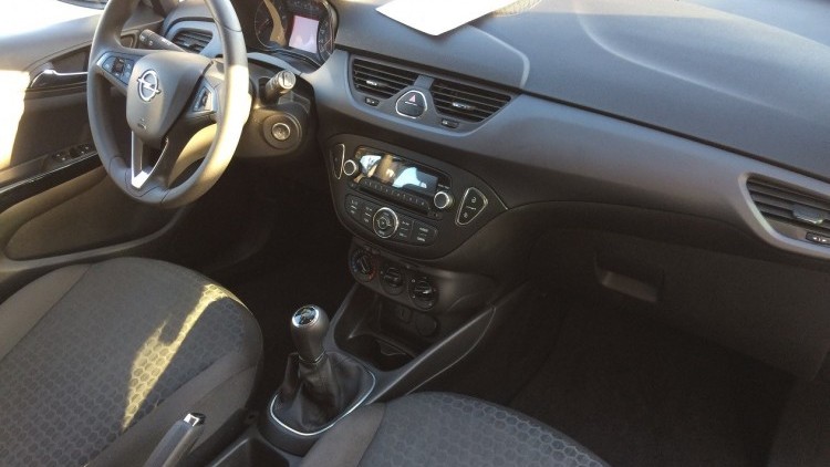 Opel Corsa E 1.2 Enjoy