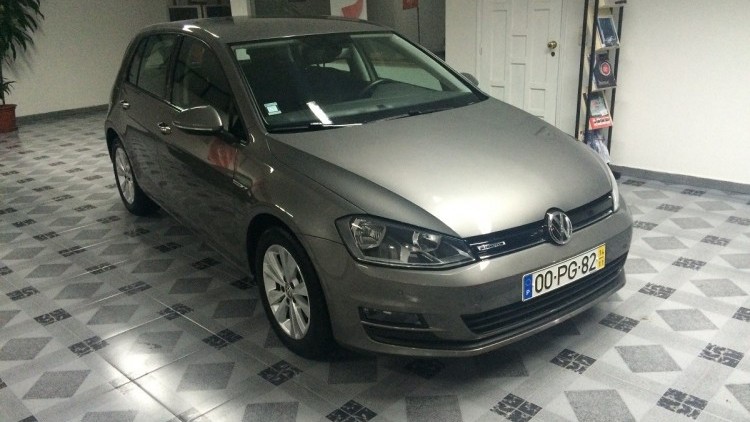 Volkswagen Golf VII Bluemotion 110CV