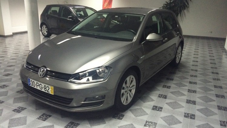Volkswagen Golf VII Bluemotion 110CV