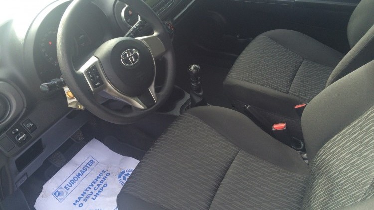 Toyota Yaris D-4D Bizz