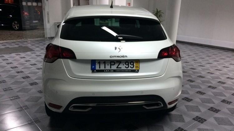 Citro&euml;n DS4 1.6 HDI 120CV SO CHIC