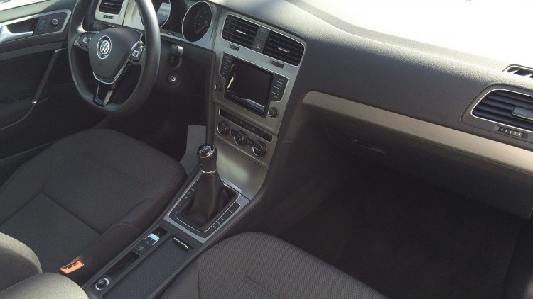 Volkswagen Golf VII 1.6 TDI 110 CV Conforline Bluemotion